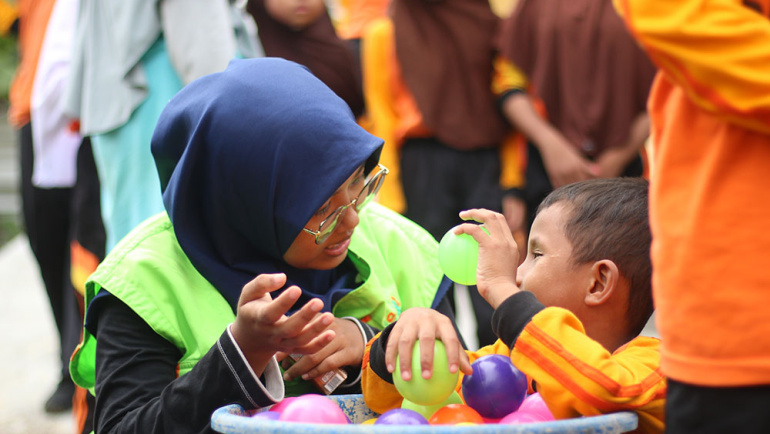 Program Pendidikan (DSU Goes To School)